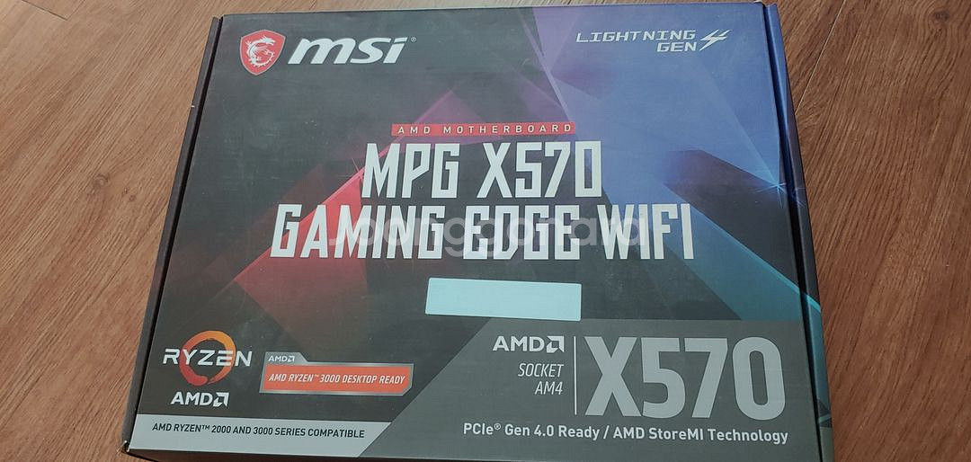MSI MPG X570 GAMING EDGE WIFI--0