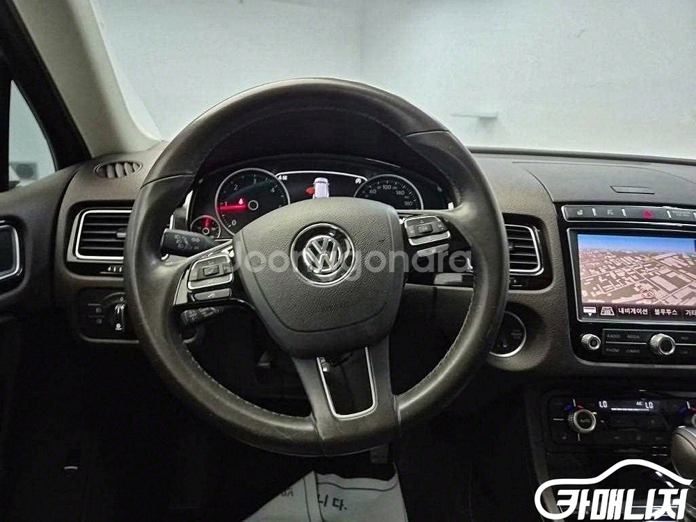 [폭스바겐]뉴 투아렉 V6 3.0 TDI 블루모션 (5--8