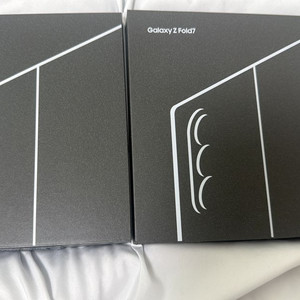 폴드7 256G 제트블랙 실버쉐도우 미개봉자급제