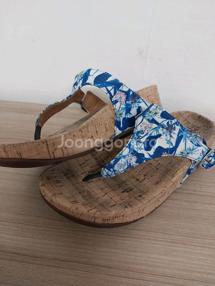 여성 핏플랍 쪼리 샌들 ( EU37 / 235)--1