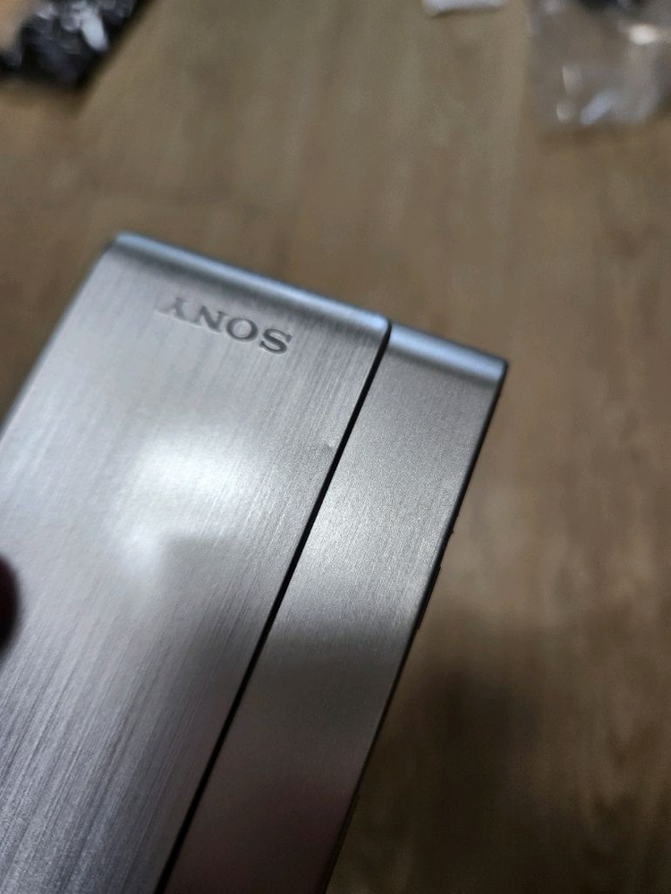 소니 사이버샷 dsc-t900--5