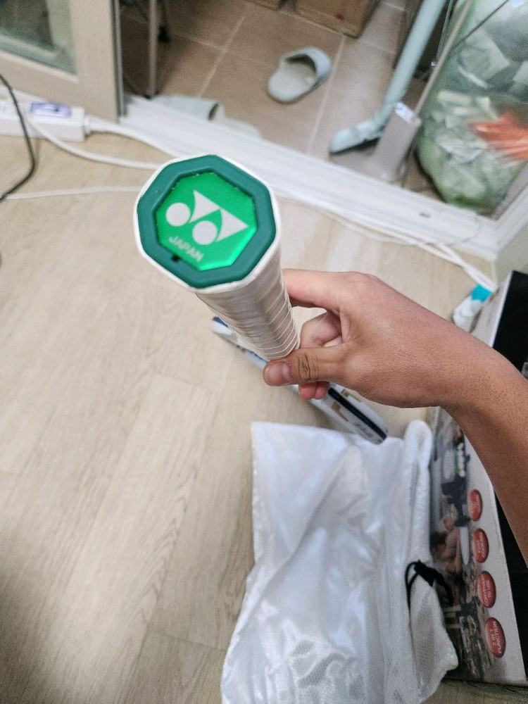 요넥스 ezone 100 나오미 한정판--6