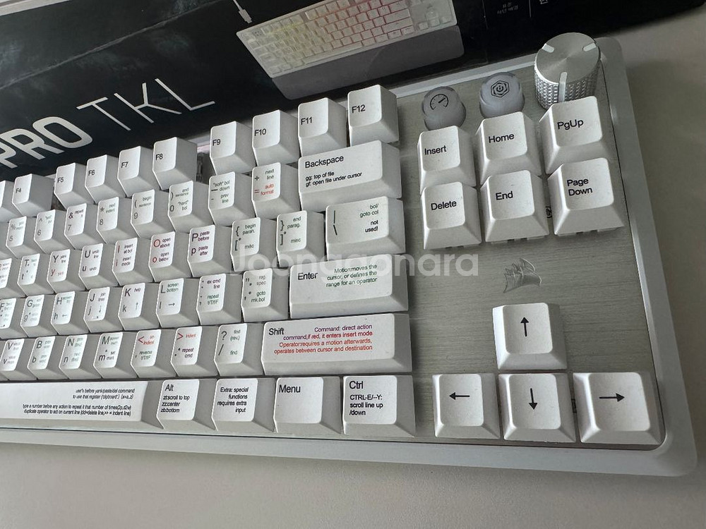 k70 max tkl 래피드트리거 화이트 mgx 키보드--1