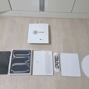 아이패드 M4 13 256gb WIFI 펜슬프로,케이스