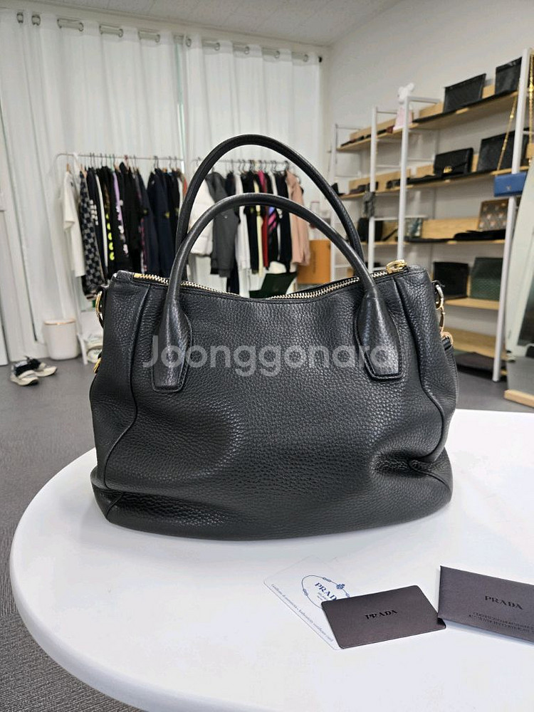 [A급컨디션]프라다 사피아노 가죽 숄더백--1