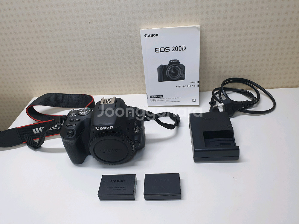 캐논 EOS 200D 바디(렌즈제외) 택포--0