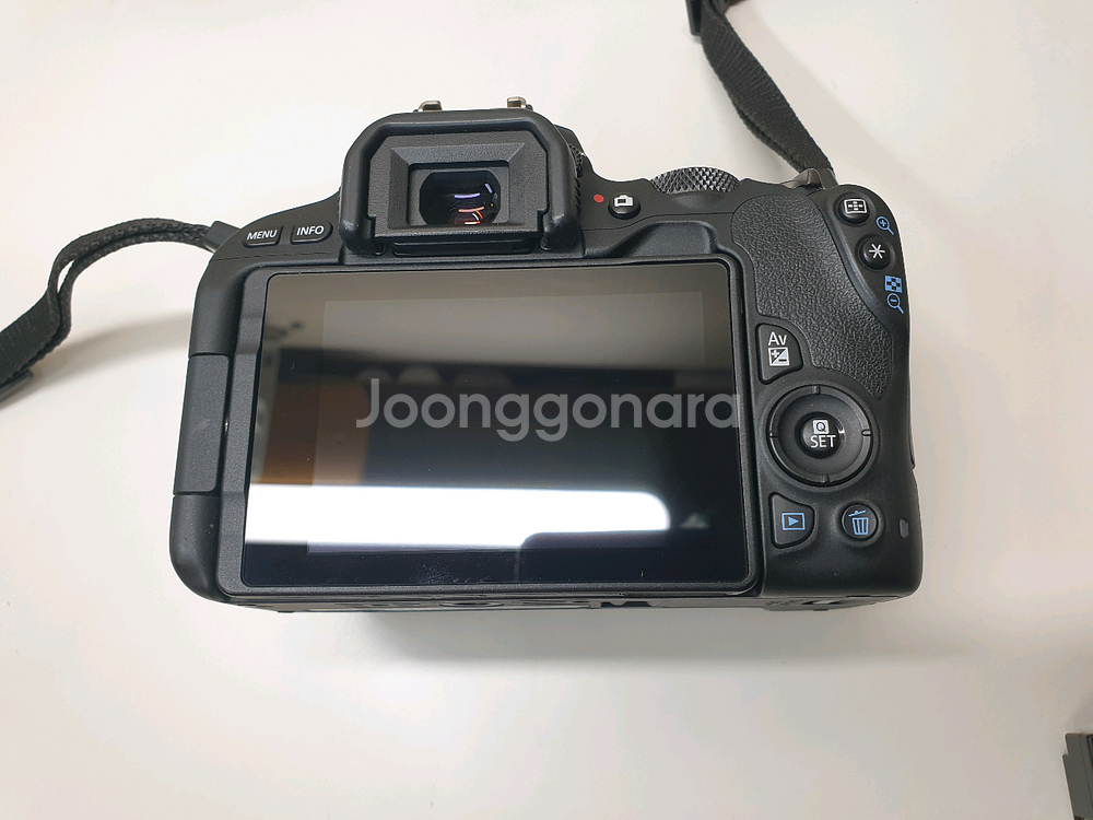 캐논 EOS 200D 바디(렌즈제외) 택포--5