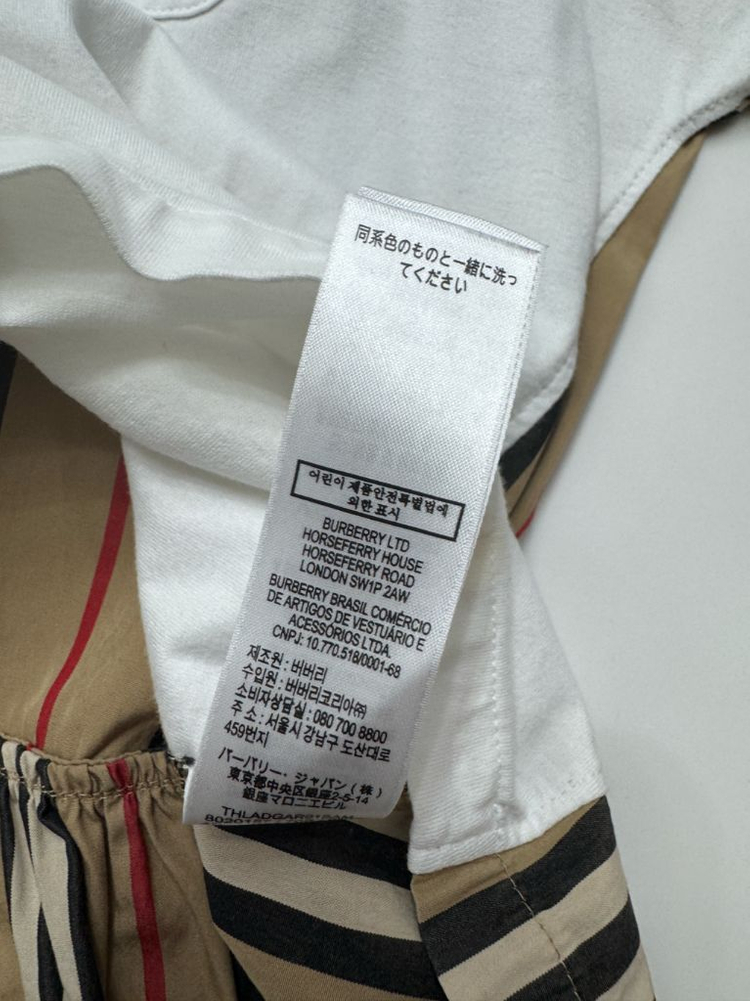 버버리키즈 버버리칠드런 반팔 블라우스 반팔티 12y 이미지