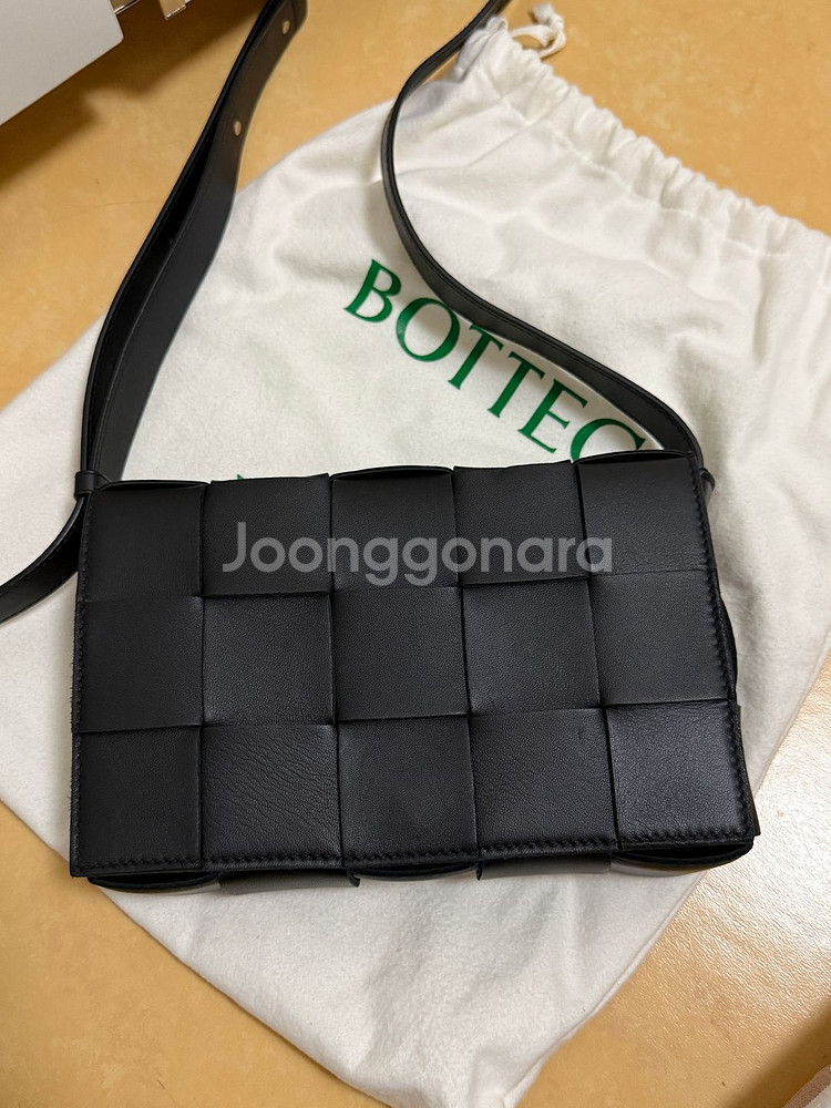 보테가 베네타 카세트백--1