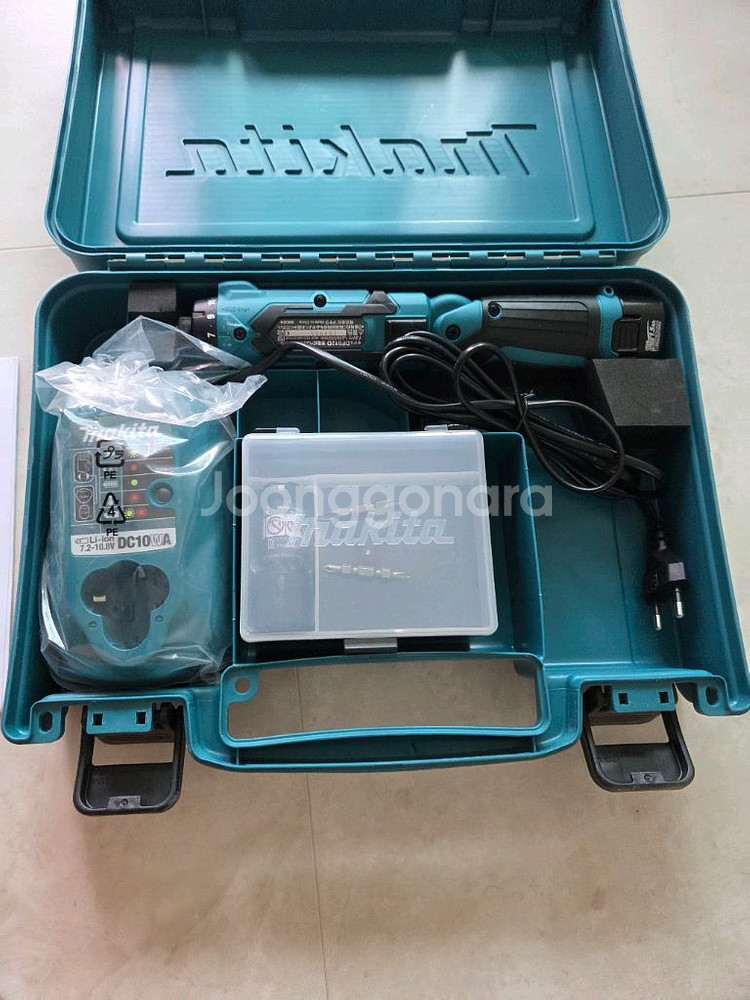 마끼다 전동 드라이버--1