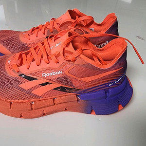 리복 플로트지그 X1 신상 카본 런닝화 250