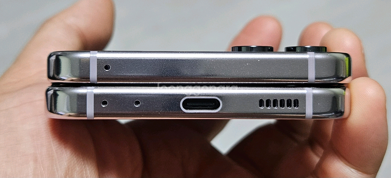 갤럭시 Z플립5 라벤더 512GB A급 싸게 팝니다.--4
