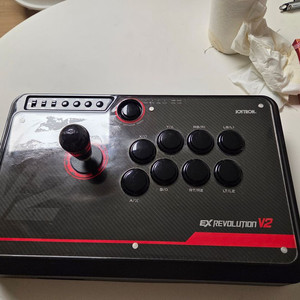 ex 레볼루션 v2 조이스틱 팝니다