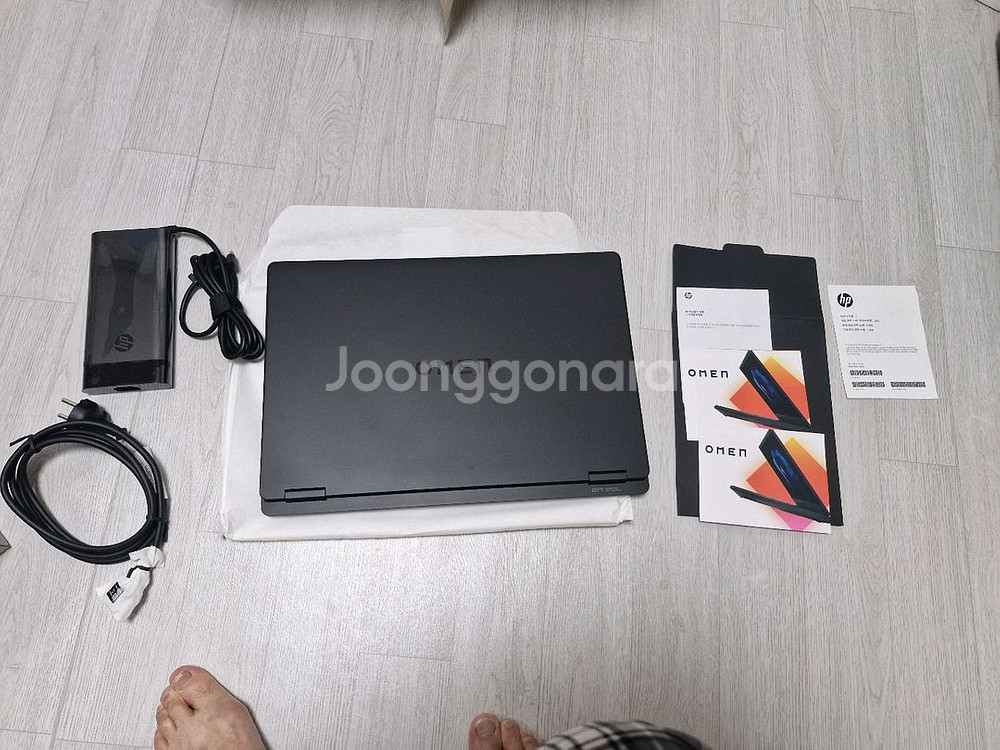 HP 오멘17 라이젠ai9 rtx5070 32g 팝니다--4
