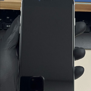 아이폰Se2 128G 화이트 S급!