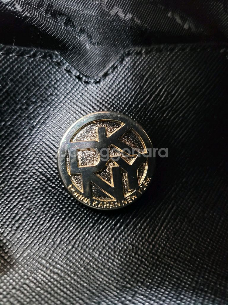 DKNY 가죽 가방--2