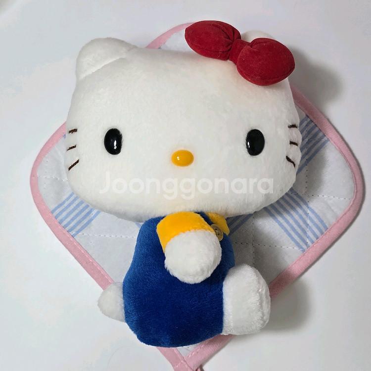 산리오 고전 헬로키티 점보인형--1