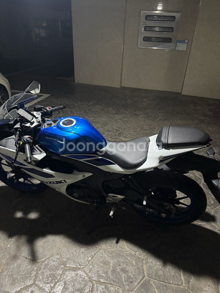 24년식 스즈키 gsx r 125 4천키로--2