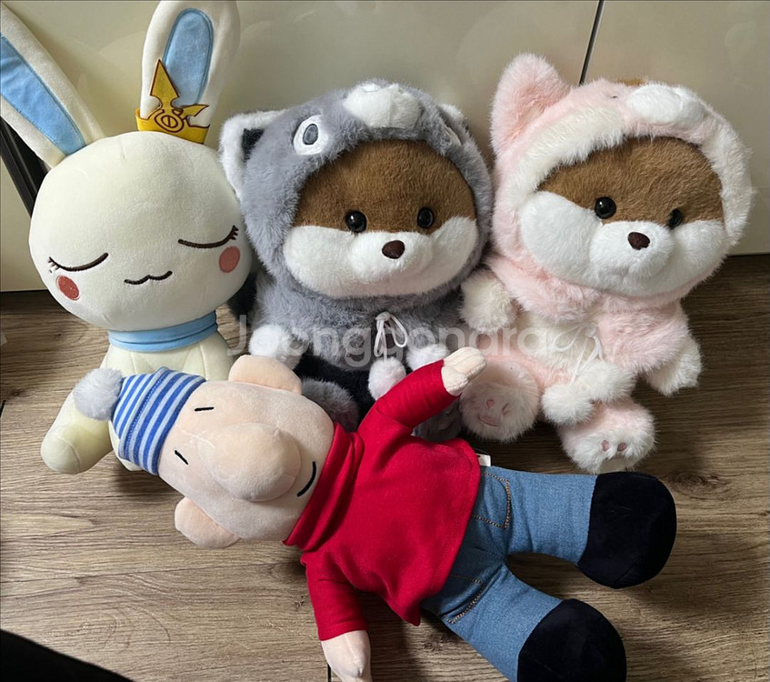 새상품 인형들 싸게 판매합니다--0