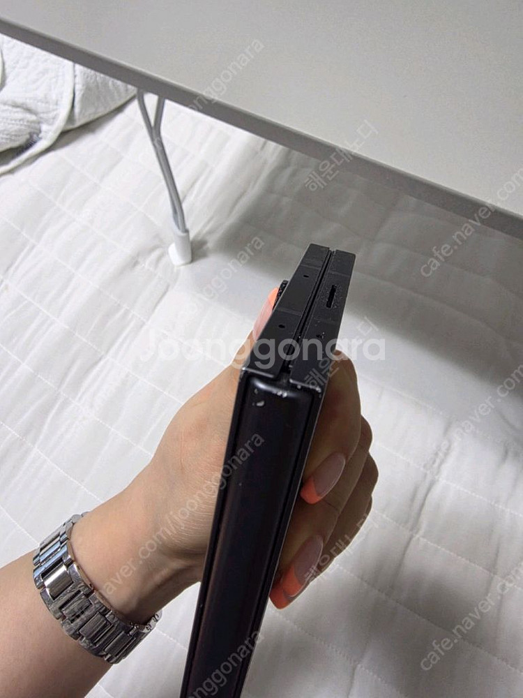 폴드6 블랙 자급제 1테라--6