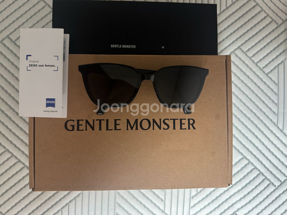 젠틀몬스터 릴리트 블랙--0