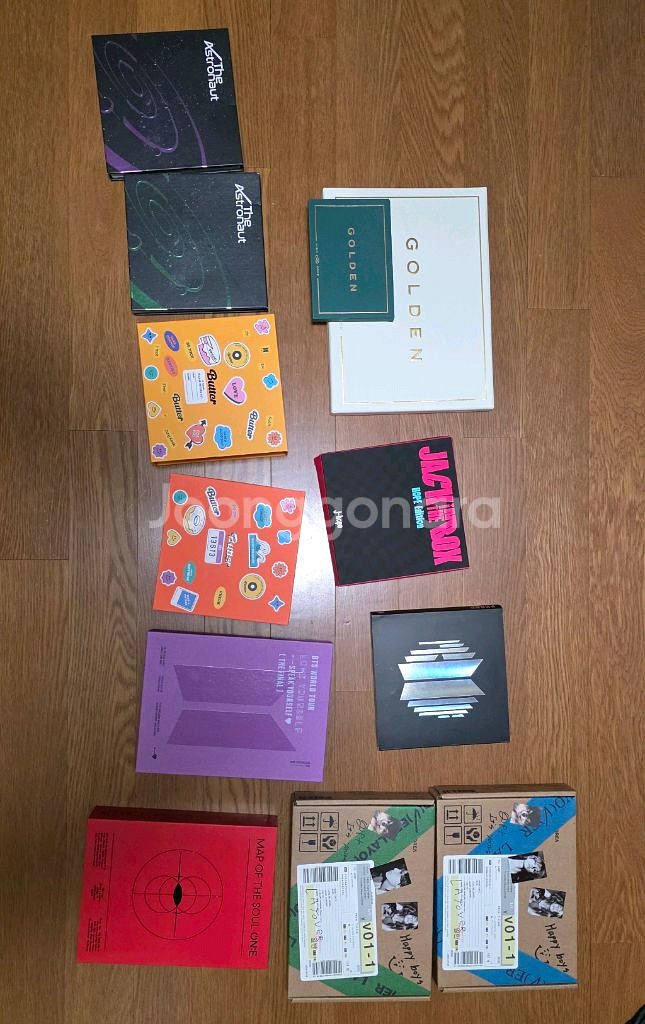 방탄 앨범, 포토카드, 응원봉 등--1