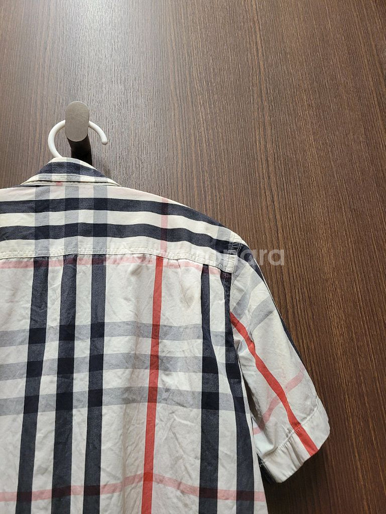 버버리 체크 반팔셔츠 여성 XS--3