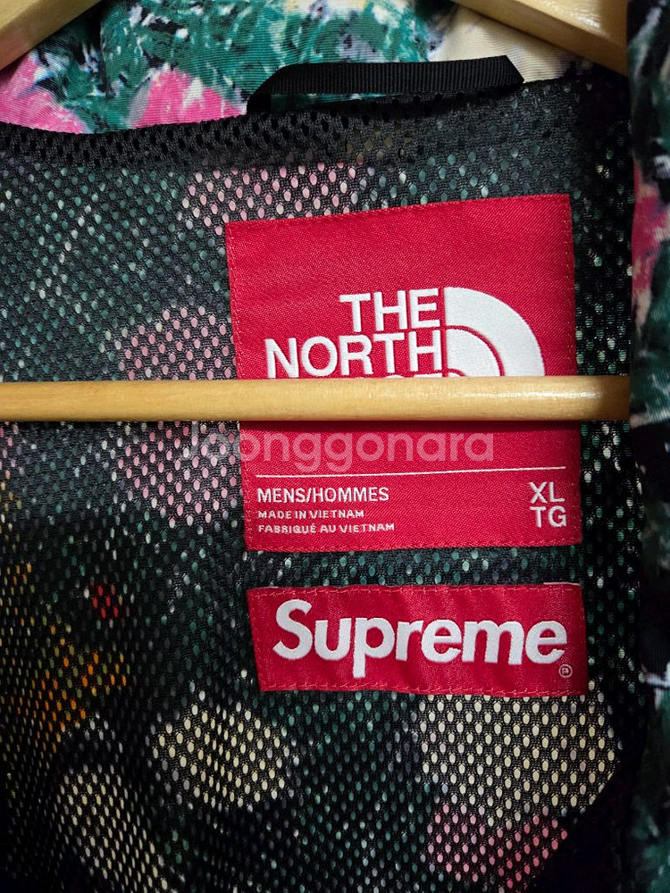 슈프림 x 노스페이스 트레킹 컨버터블 자켓 플라워자켓--1