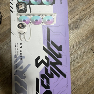 다크플래쉬 darkflash dn360s 화이트