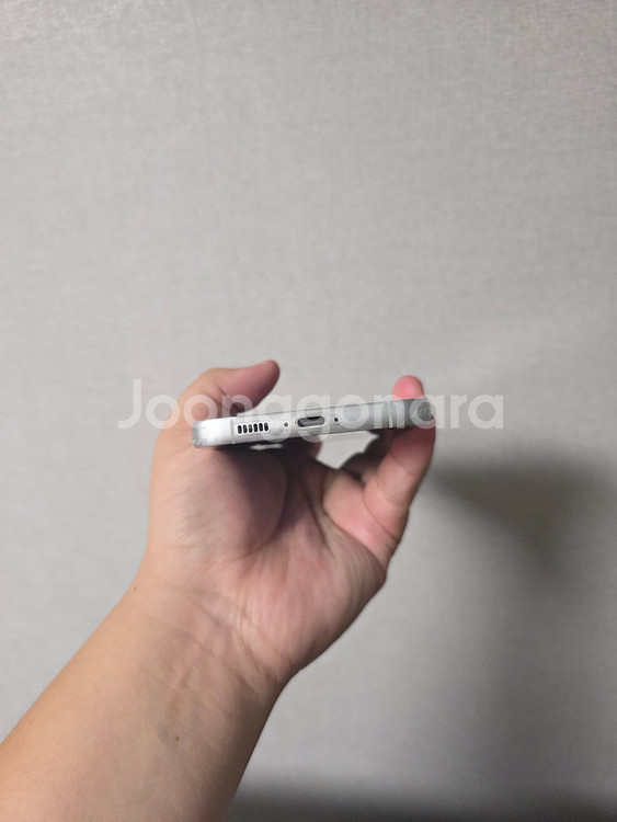 갤럭시 S23FE 바이올렛 256기가 SS급 팔아요~--5