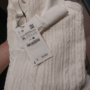 새제품 zara 남성 폴로 반팔 XL