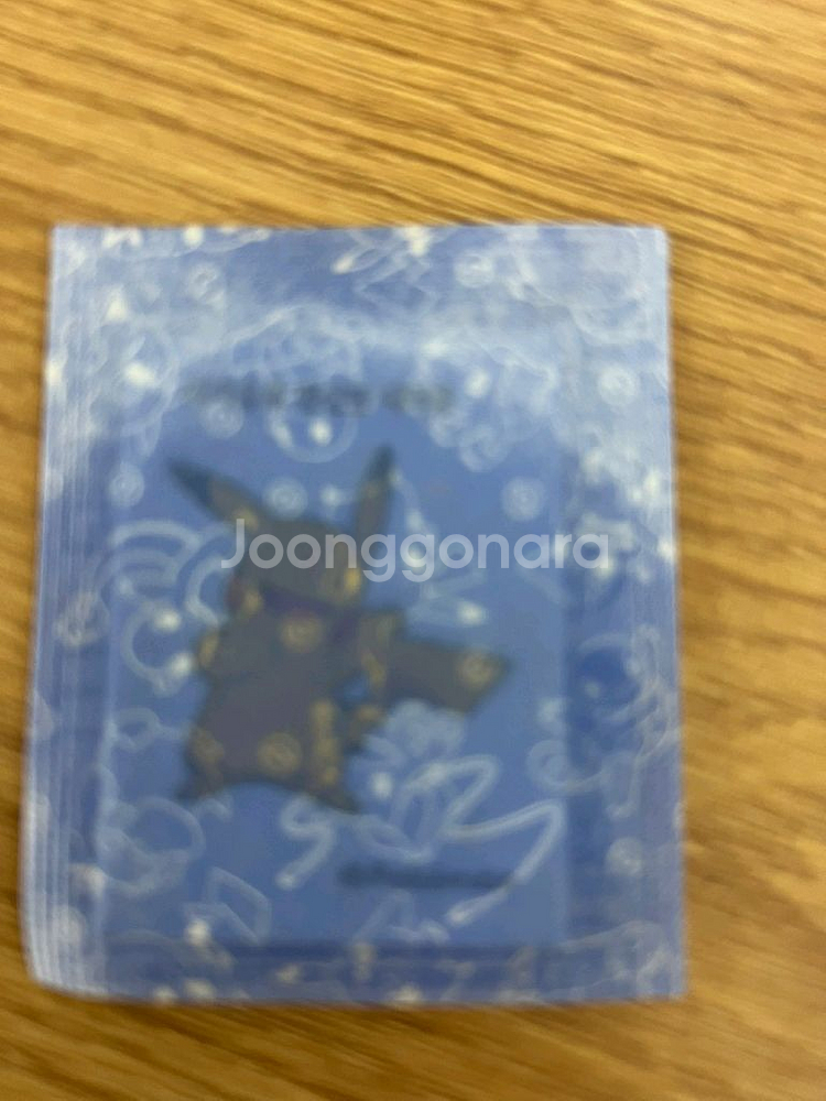 [띠부씰]피카츄로 변신한 메타몽 (미개봉)--0