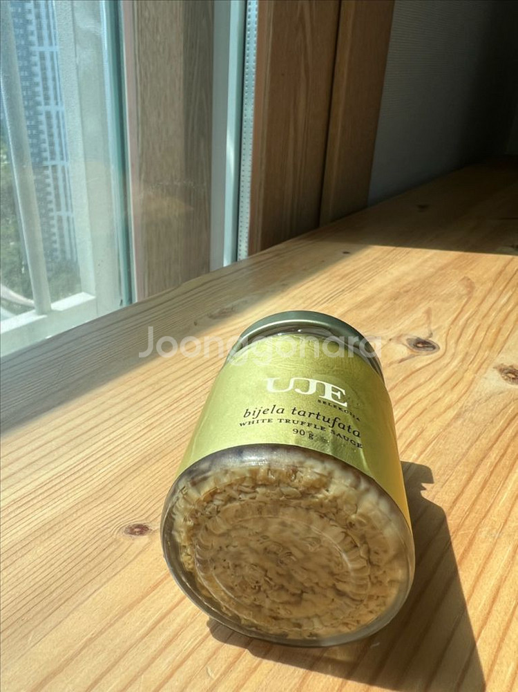 UJE 화이트 트러플 소스 90g--3