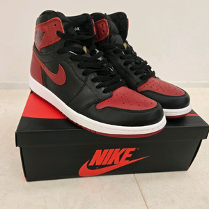 조던1 레트로하이OG브레드275(새상품)