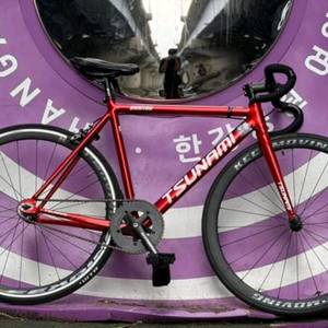 쓰나미 레드와인 이미지