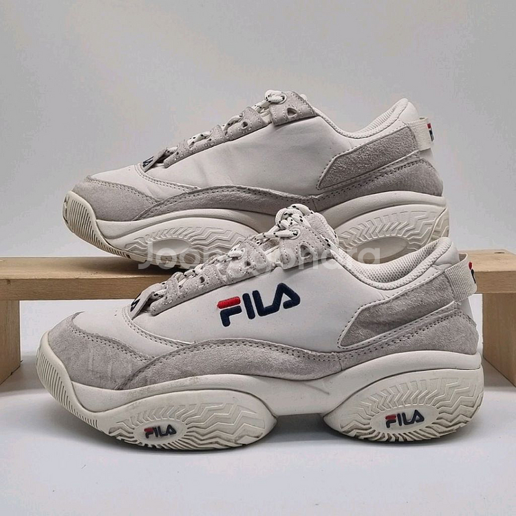 휠라 콘코스 로우 남성운동화260.--0