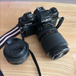 미놀타 x700 x-700 와 렌즈 2개 판매합니다