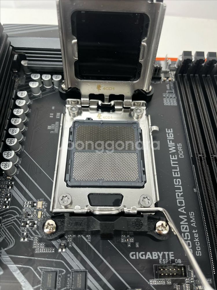 기가바이트 B850M AORUS ELITE 메인보드--2
