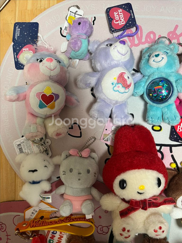 새 키링 팝니다 (택 제거 안함,산리오,하츄핑,짱구 등--1