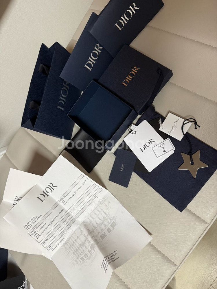 디올 오블리크 자카드 반지갑 풀구성 새상품급--4