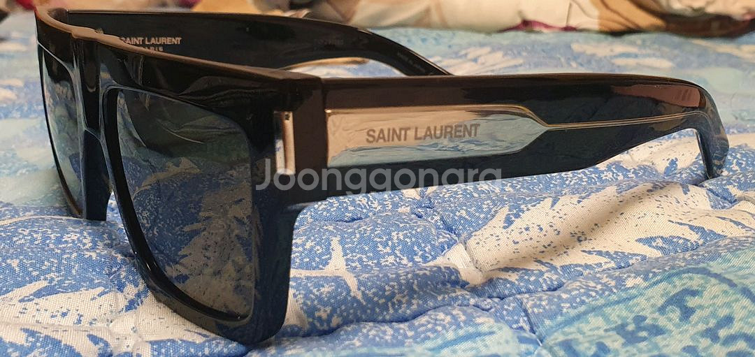 23FW 생로랑 블랙 선글라스 SL 628 001--0