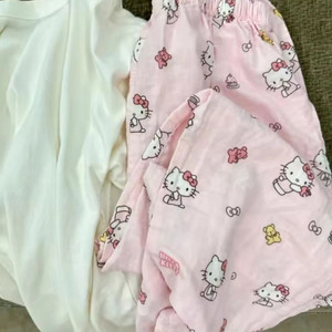 <새상품>헬로키티 파자마