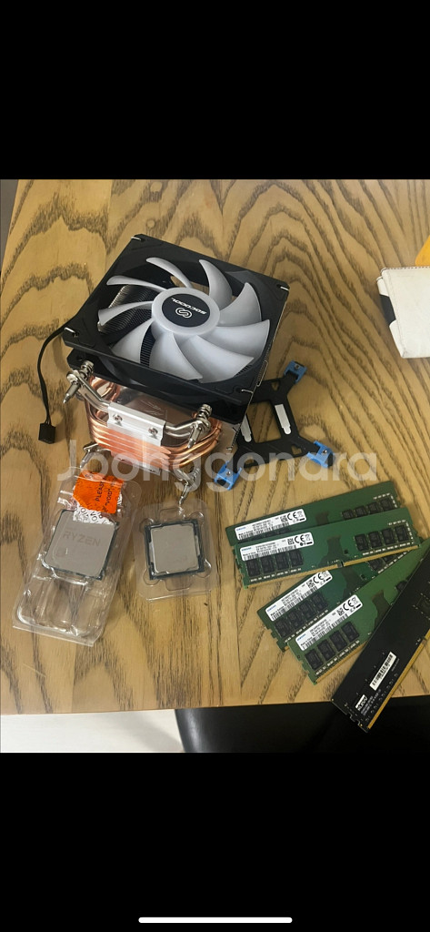 i5-10400f/라이젠5 3500x/ddr4 8gb--0