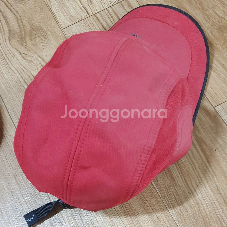 레드 컬러 캡모자 여성 겨울 기모 방한 모자--1