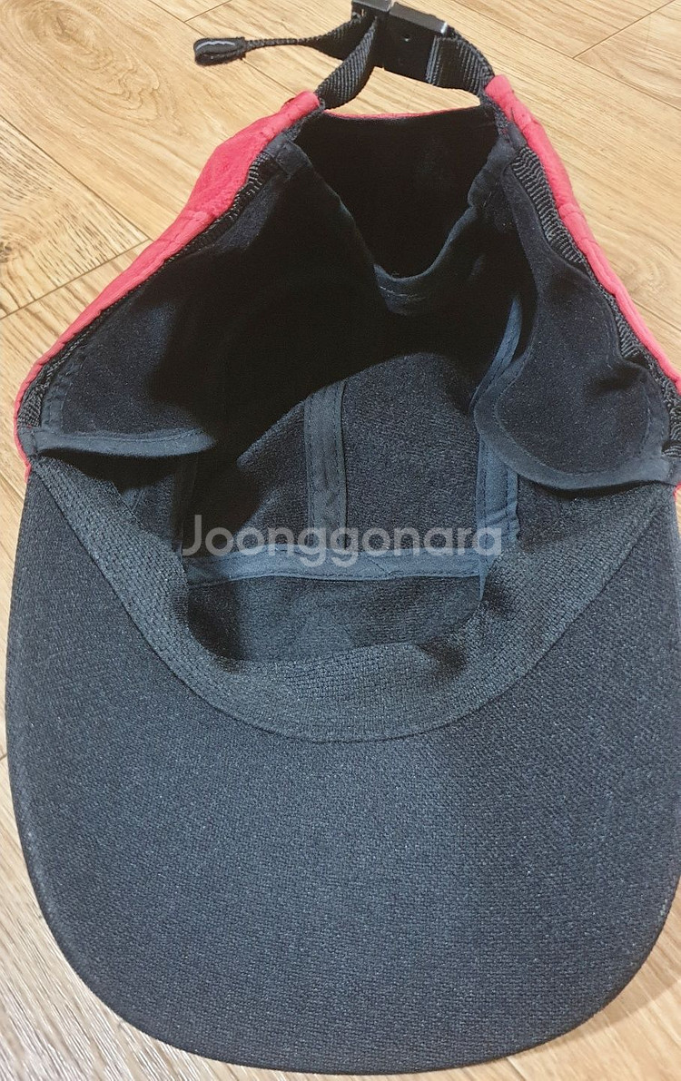 레드 컬러 캡모자 여성 겨울 기모 방한 모자--2
