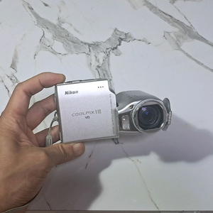 민트급 레어템! 니콘 쿨픽스 S10 VR 디카