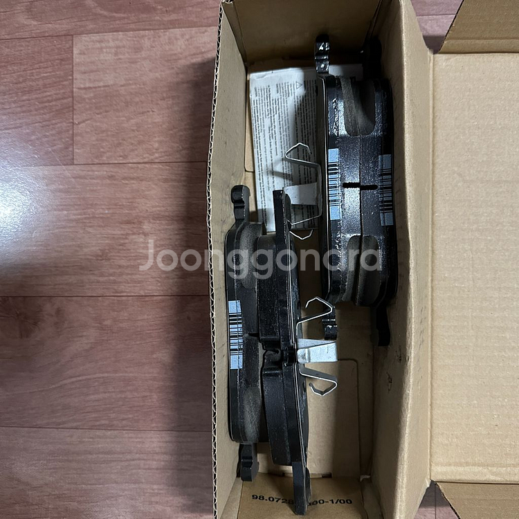 이보크 정품 브레이크 패드(앞, 뒤) 와 센서 팝니다--2