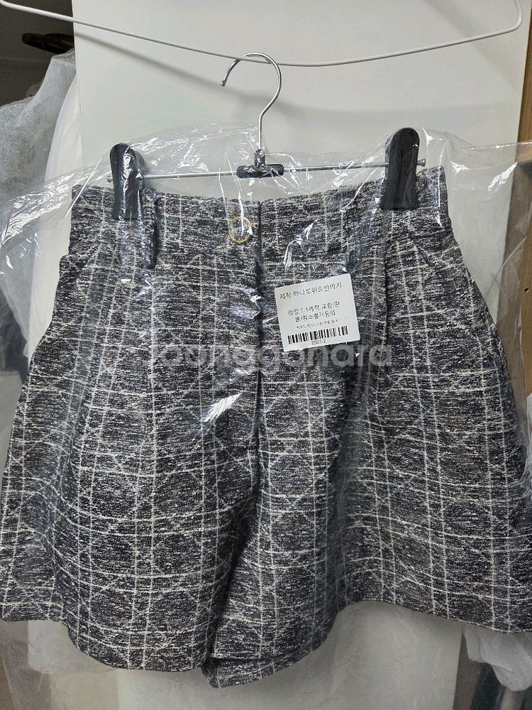 바이씨니 제작 까나트위드 자켓, 반바지 블랙--4