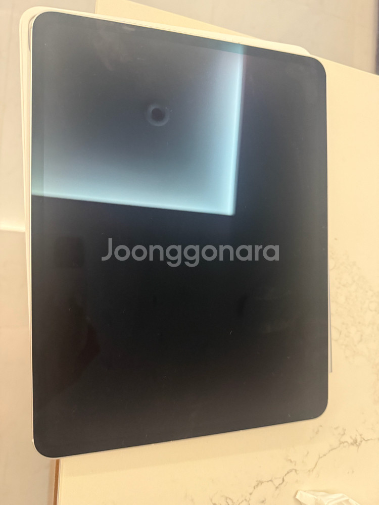 아이패드프로 13 m4 256gb +매직키보드--3