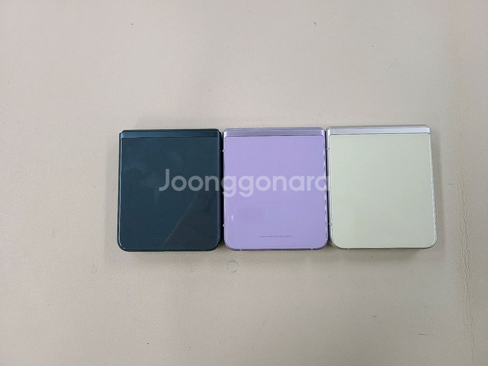 갤럭시플립3 256G 무잔상 상태굿 ^^--1